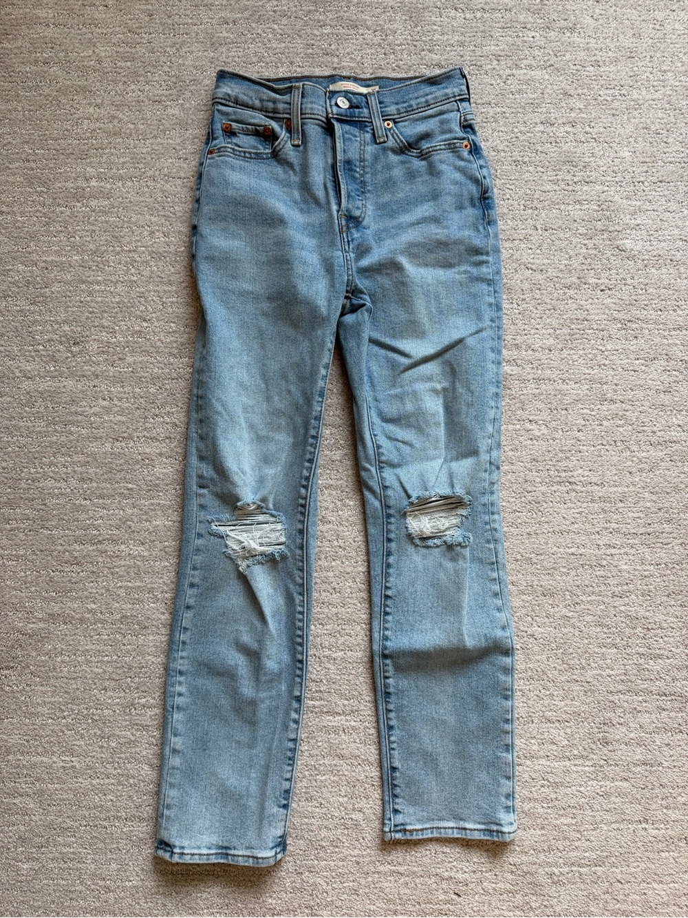 Levi's Light Wash High-Rise Ripped Wedgie Straight Jeans with Button Fly Size 25